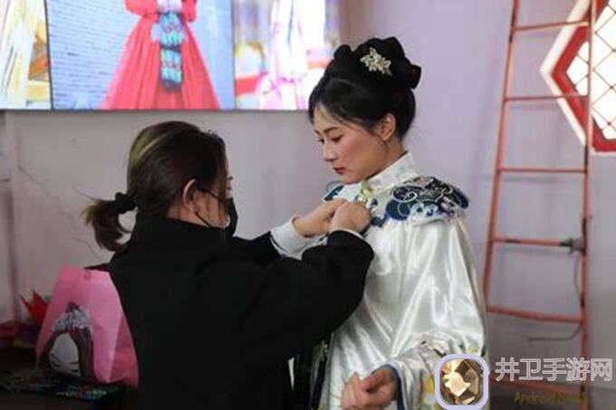 冲呀！饼干人国风新装揭秘：幽海古韵华裳品质升级，快来体验全新传说冒险吧！